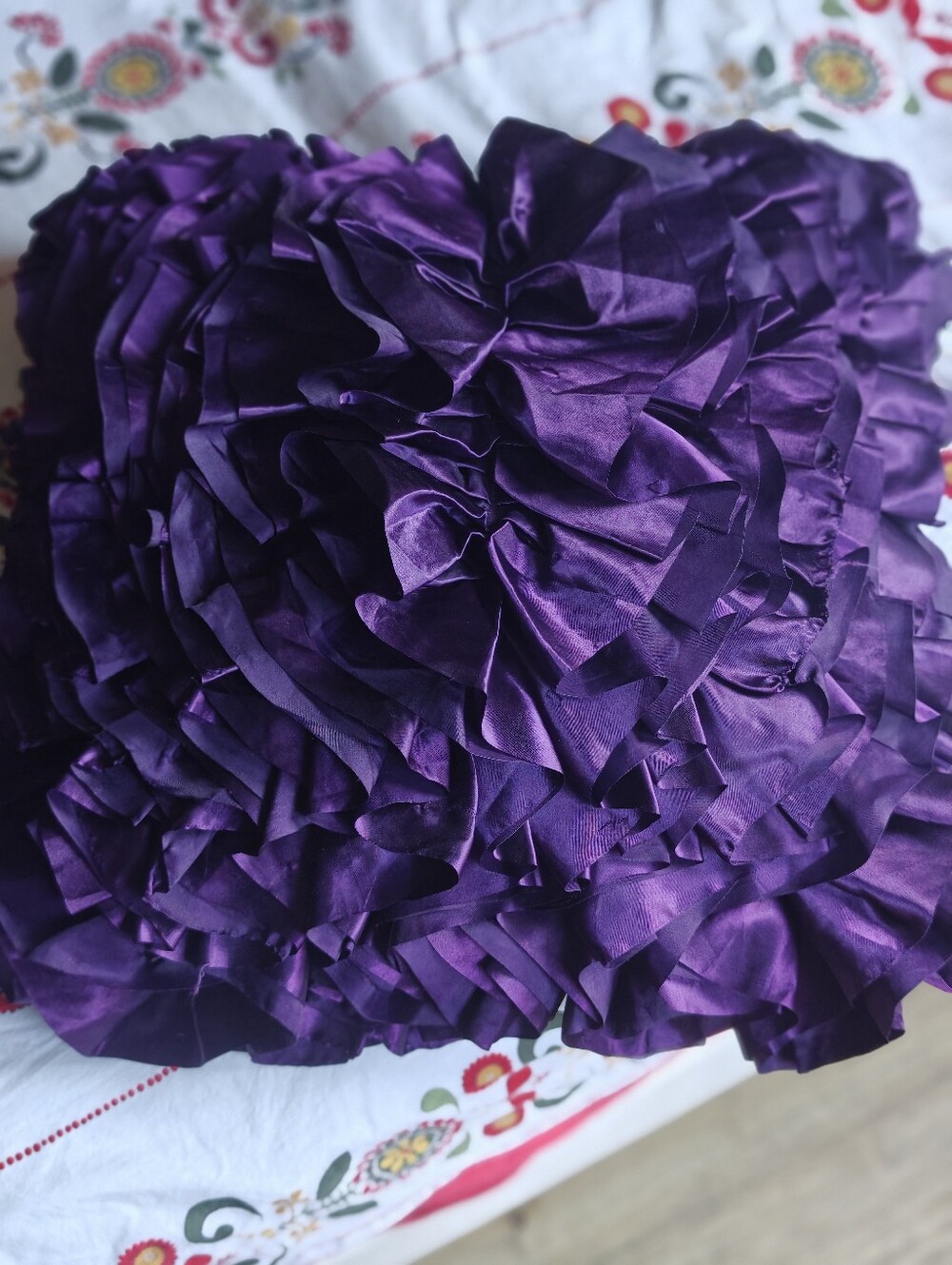 Vintage 3D ruffle pillow pier one purple Satin 17x17